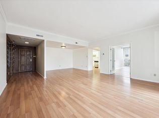 1801 Lavaca St APT 2D, Austin, TX 78701