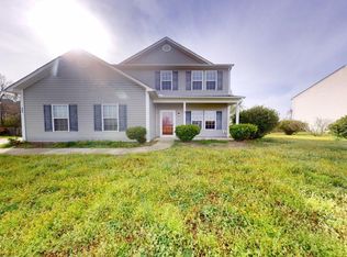 464 Comfort Rd, Richlands, NC 28574