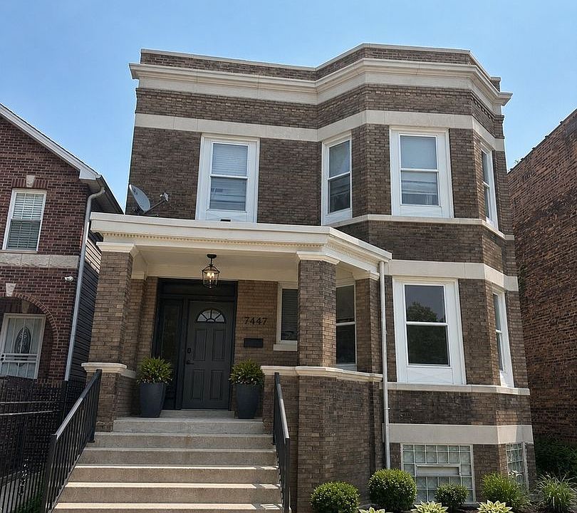 1st image of 7417 S Champlain Ave #2