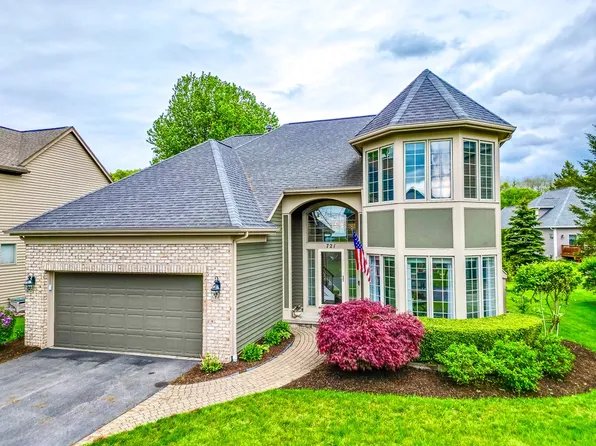 721 Mariner Cir, Webster, NY 14580