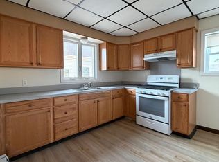 192 Snell St #2, Fall River, MA 02721