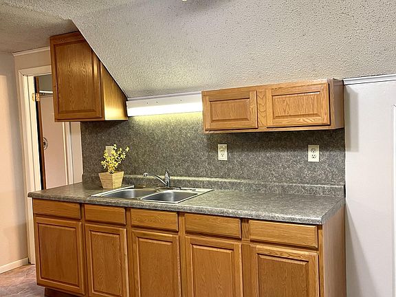 5th image of 2601 7th St NE #2