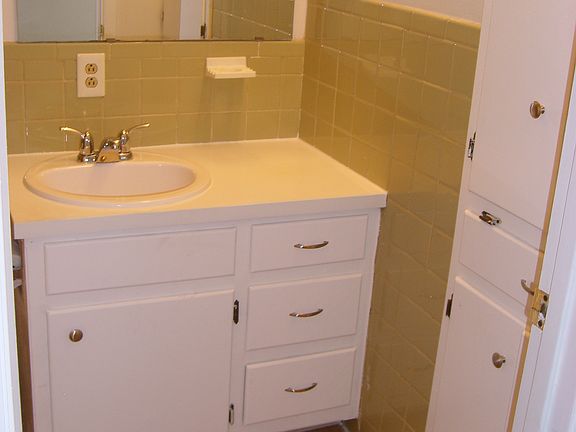 5th image of 110 E Josephine Ave #1-3