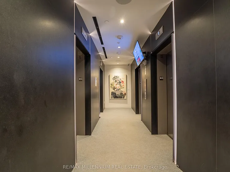 20 Richardson St #1808 — Photo 19