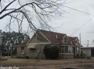 1201 W 10th St, North Little Rock, AR 72114