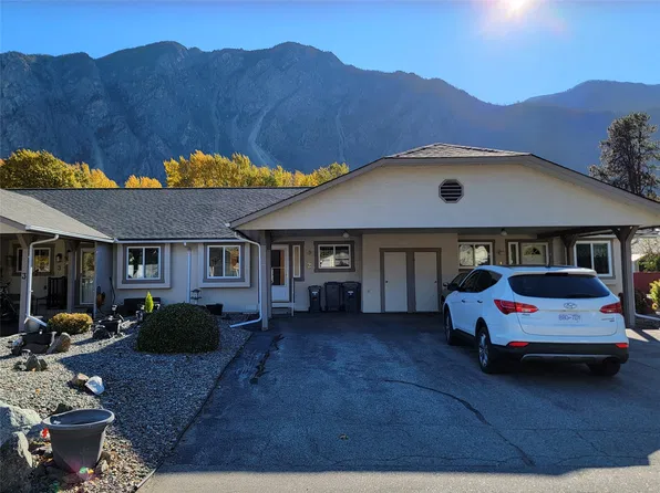 815 11th Ave #2, Keremeos, BC V0X 1N3