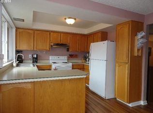 2712 NE 8th Ct, Gresham, OR 97030