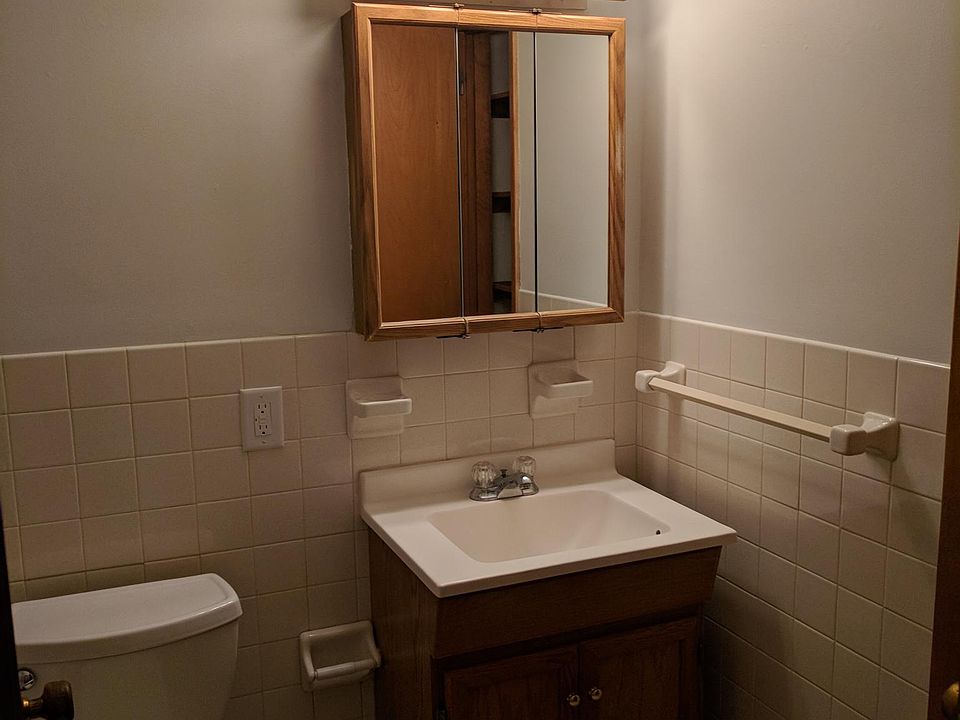 2nd image of 1769 Carroll Ave APT 27