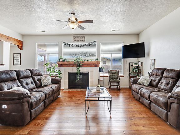 4th image of 7067 Clark Hills Dr NE