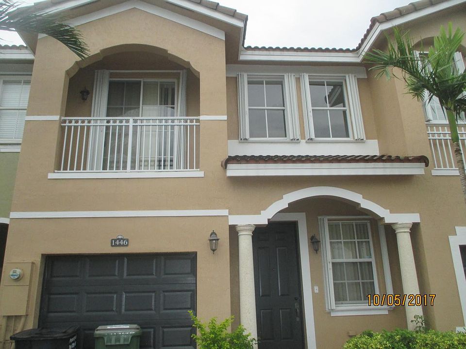 1st image of 1446 SE 26th Ave