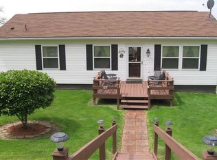 740 Beaver St #B, Rochester, PA 15074