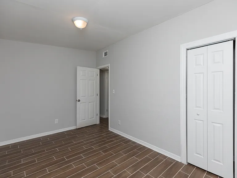 8617 3rd Ave — Photo 5