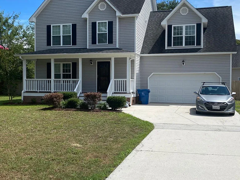 212 Shellbank Dr — Photo 1