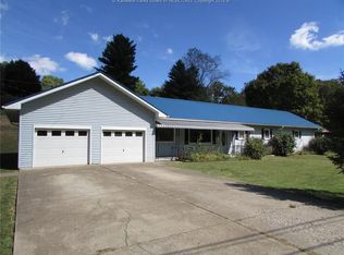 11327 Jerrys Run Rd, Apple Grove, WV 25502