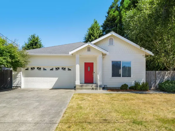 1963 Wood St, Eureka, CA 95501