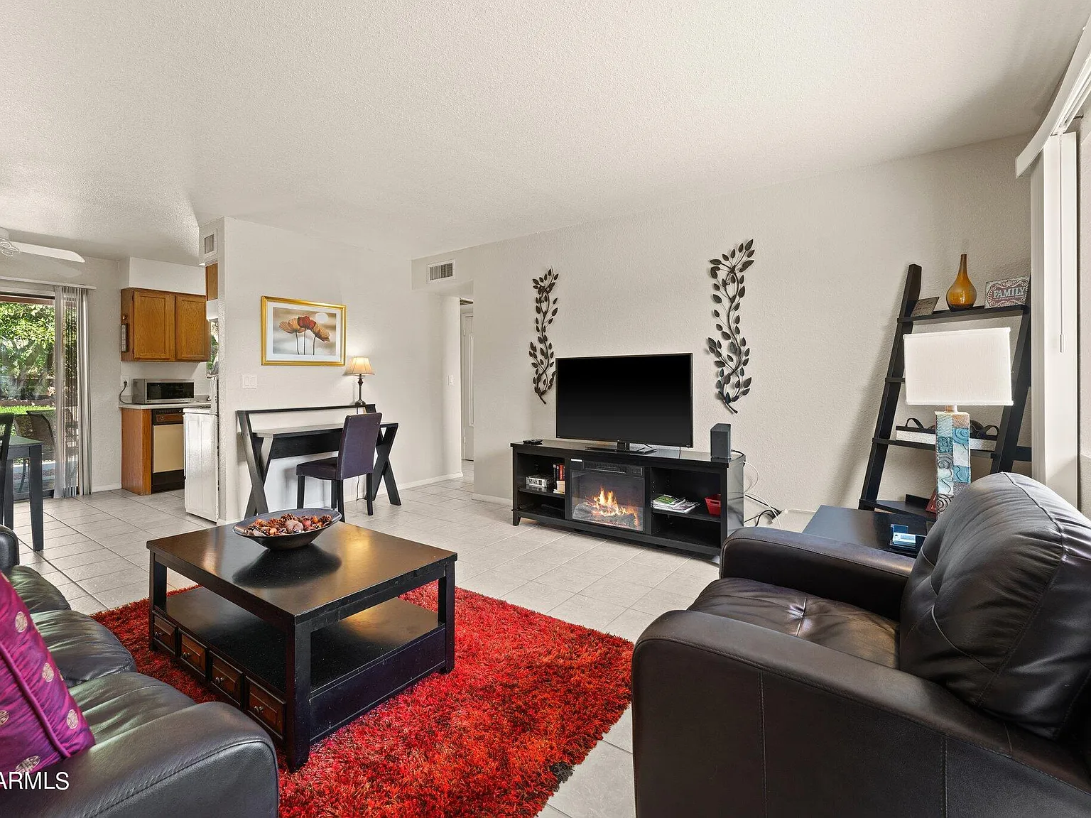 1 bed, 1.0 bath, 625 sqft, $1,600 — Photo 2