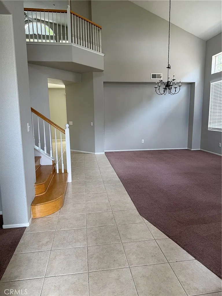 4 bed, 2.5 bath, 2562 sqft, $3,900 — Photo 4