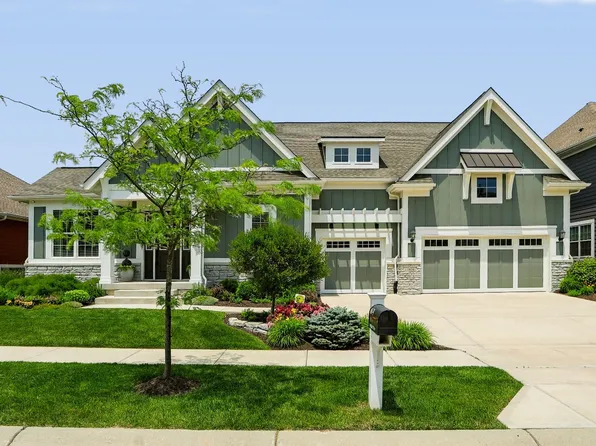 1674 Avondale Dr, Westfield, IN 46074
