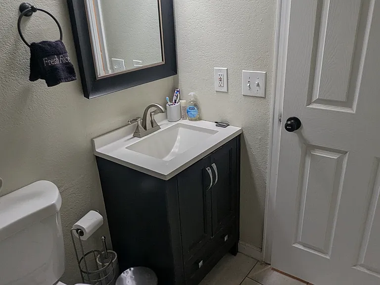 1067 Ingalls St #7G — Photo 13