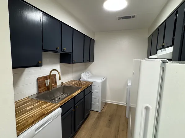 825 Jennifer Jean Dr #825, Baton Rouge, LA 70808