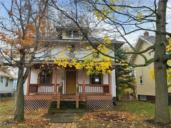 1378 S Freedom Ave, Alliance, OH 44601