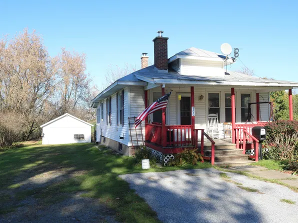 100 Dewey Street, Richford, VT 05476
