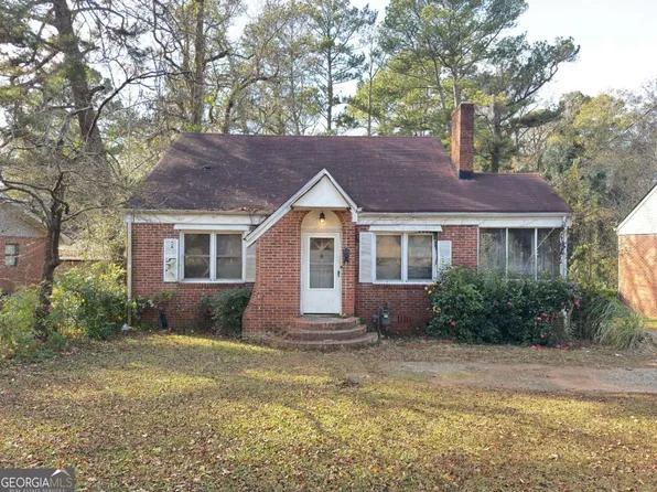 2169 Delowe Dr, East Pt, GA 30344
