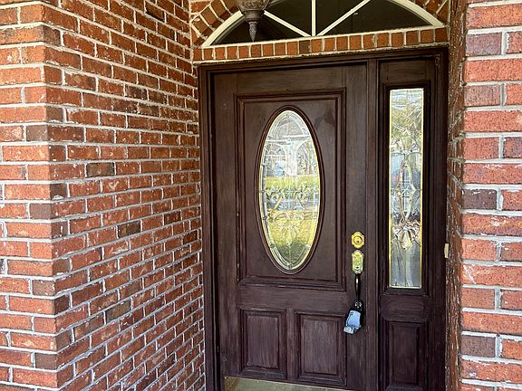 2nd image of 6123 Half Moon Dr