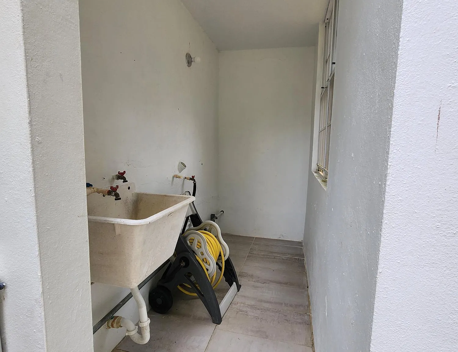 3 bed, 2.5 bath, 1000 sqft, $2,500 — Photo 4