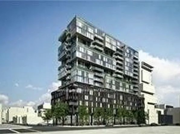 111 Bathurst St, Toronto, ON