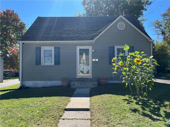 43 Branford Street, Hartford, CT 06112