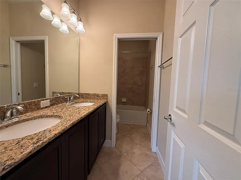 11934 Xenia Ln — Photo 22