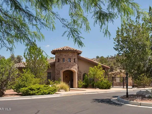 6090 N Stratford Ct, Rimrock, AZ 86335
