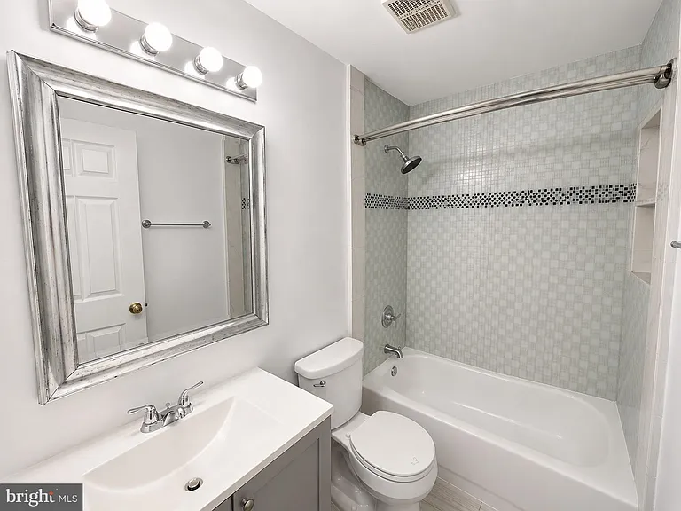 308 Assembly Point Ct — Photo 10