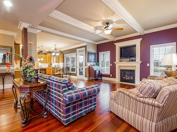 3rd image of 1013 Lyndhurst Falls Ln