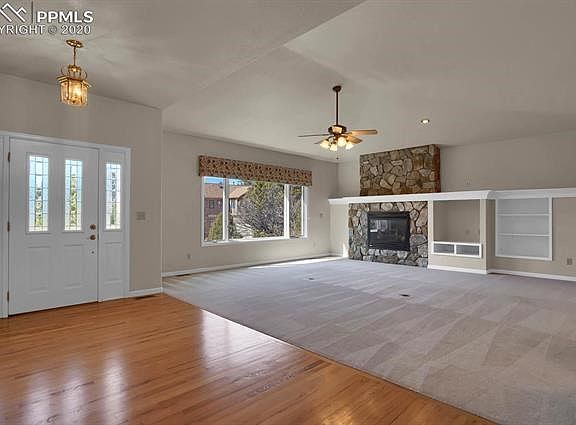 entry to living room