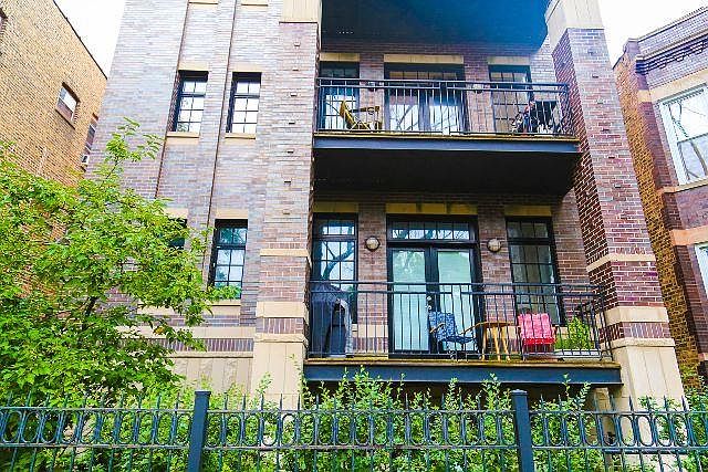 1st image of 4325 N Ashland Ave