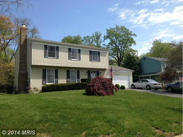 510 Bay Hills Dr photo 1