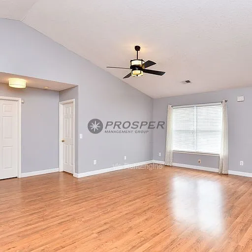 1925 Country Apple Ct — Photo 5