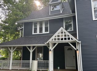 200 Main St. - Red Pod, Portland, CT 06480