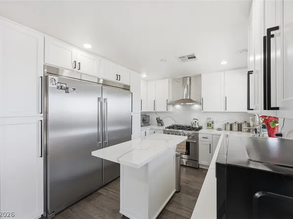 3944 Marble Mountain St, Las Vegas, NV 89129