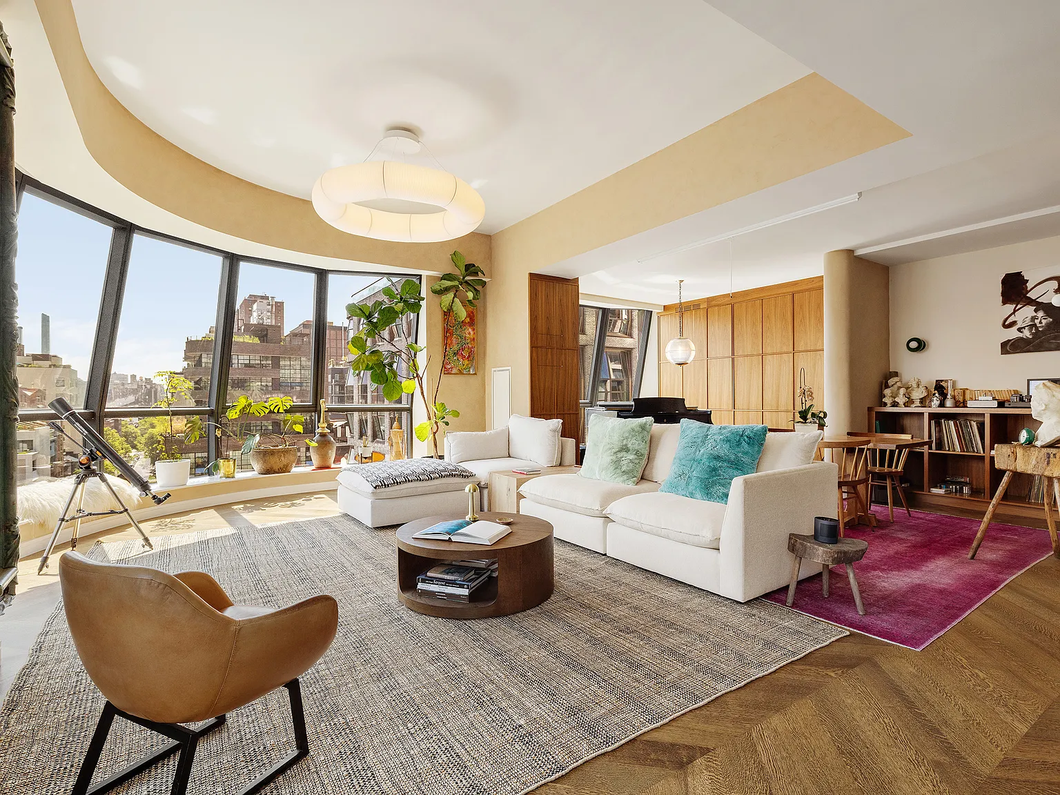 515 West 18th Street — Photo 4