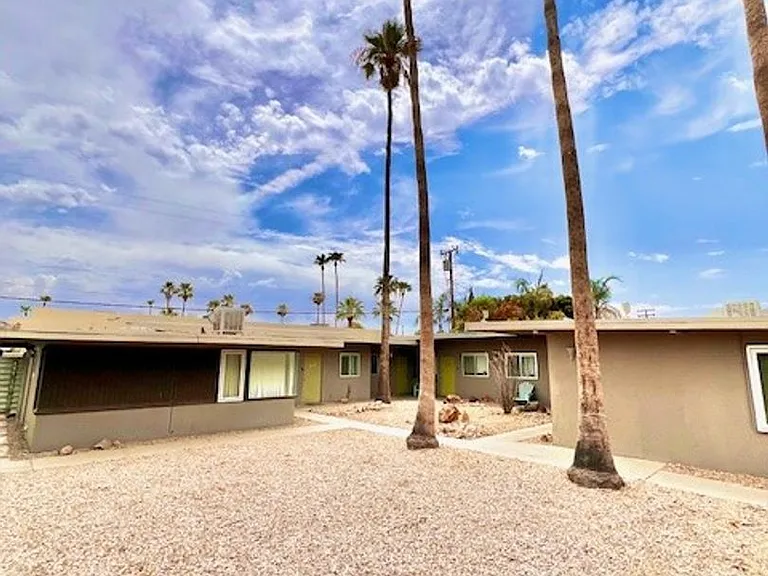 540 S Mountain View Dr — Photo 1
