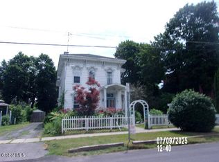 20 N 4th Ave, Ilion, NY 13357