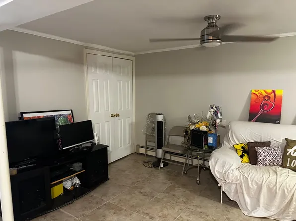 9811 Seaview Avenue image 19 of 28