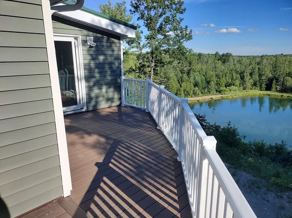 8818 E Arnold Lake Rd, Harrison, MI 48625