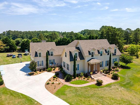 5th image of 822 Rose Point Cir