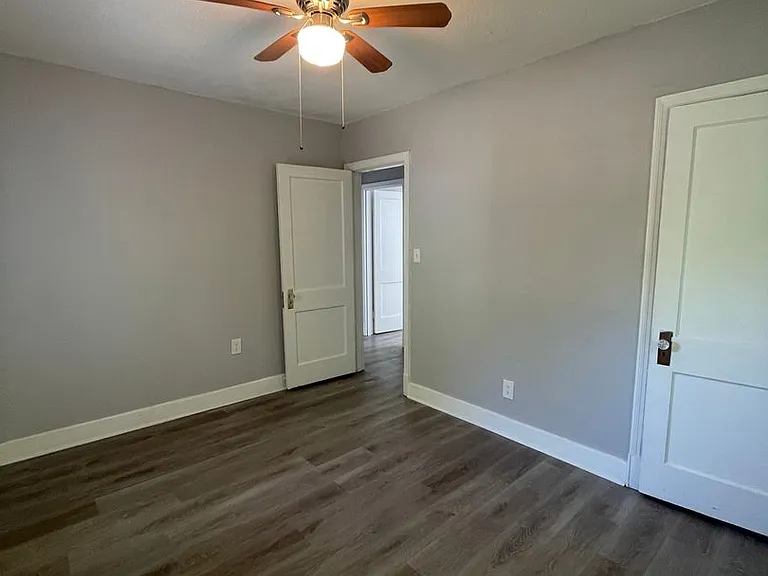 1112 Lee Ave — Photo 11