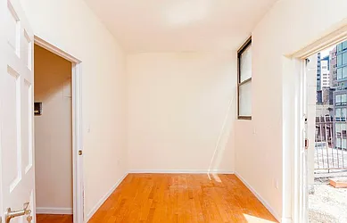 Rented by Bryan L Rozencwaig, LREB