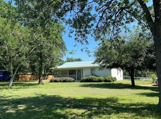 276 Fm 27 W, Fairfield, TX 75840